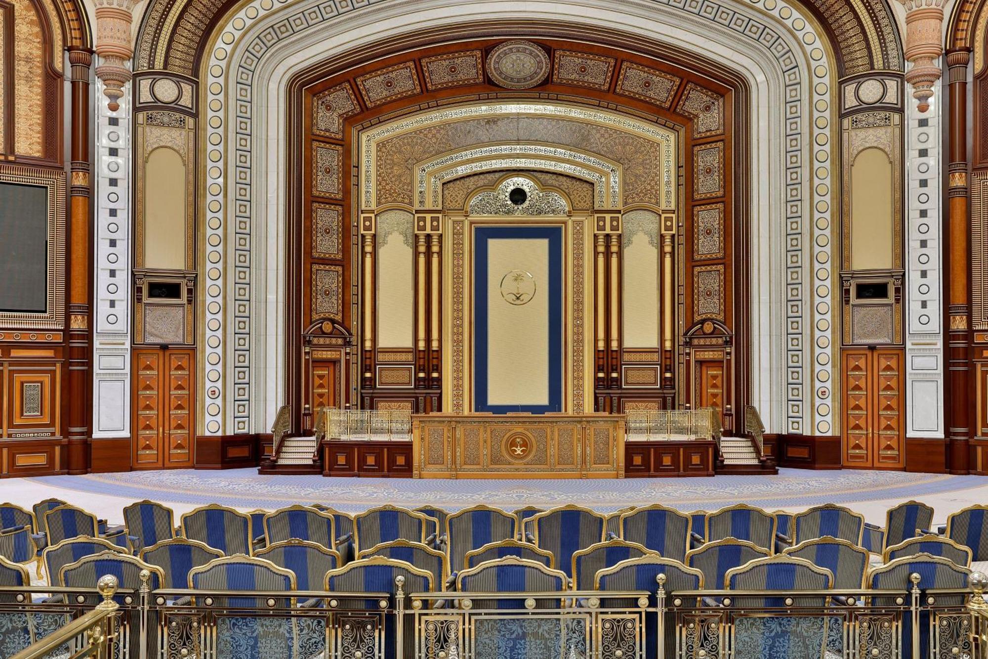 The Ritz-Carlton Jeddah Hotel Buitenkant foto The stage of the National Assembly