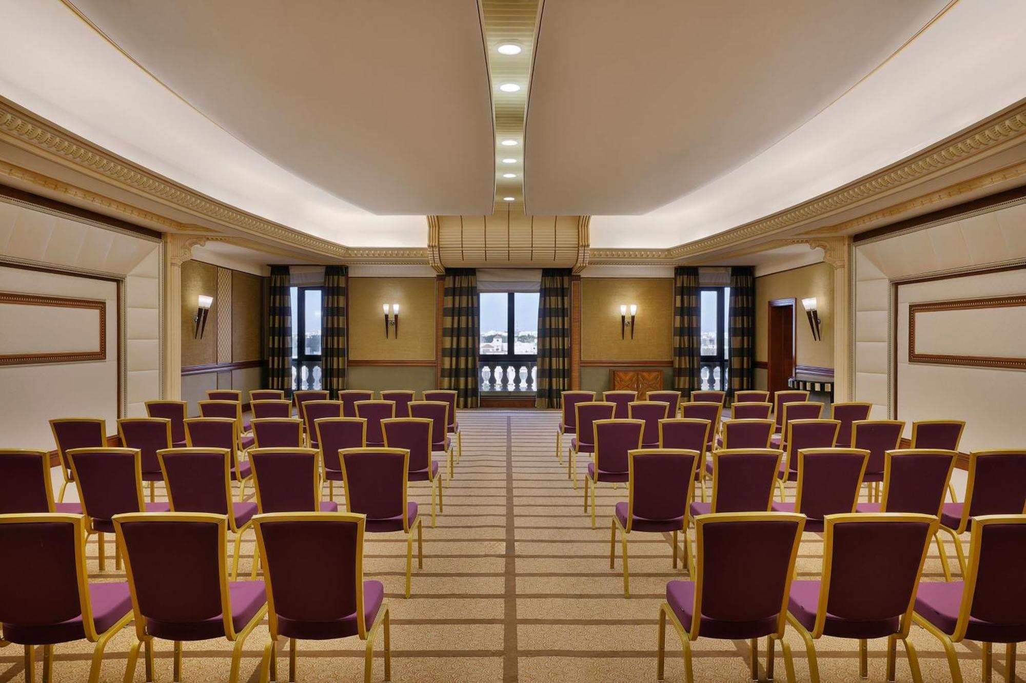 The Ritz-Carlton Jeddah Hotel Buitenkant foto The ballroom